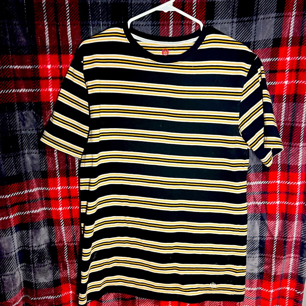 Men’s size m 7ine striped shirt